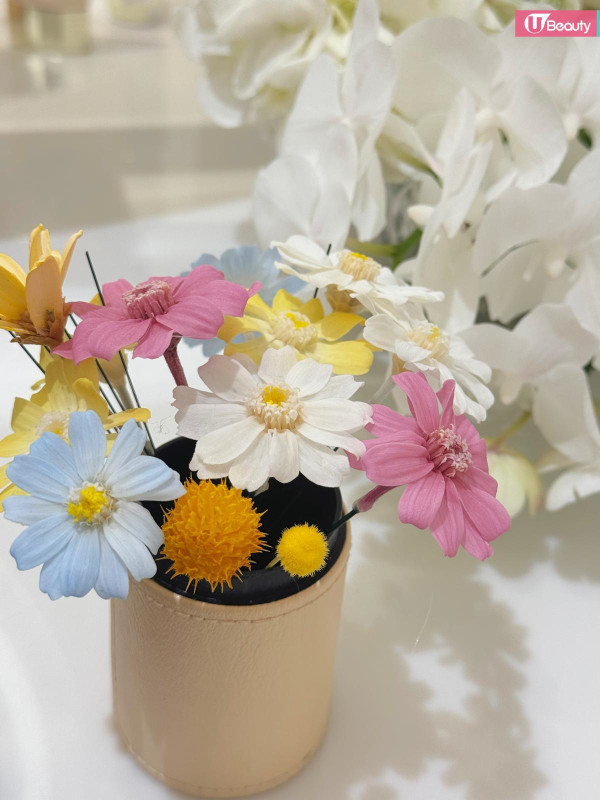 母親節禮物推薦2025|1. Clé de Peau Beauté 手作坊+花願臻禮限定套裝