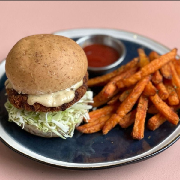 Keeta優惠碼2025｜1月最新Keeta優惠碼　新用戶優惠券/免費$200優惠券/叱咤門票/PayMe優惠／遲到賠償