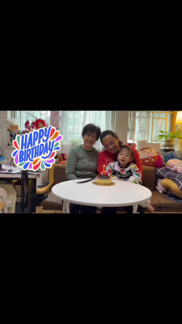 黃澤鋒58歲太太報喜懷第二胎！凸肚公布喜訊：愛的續約成功