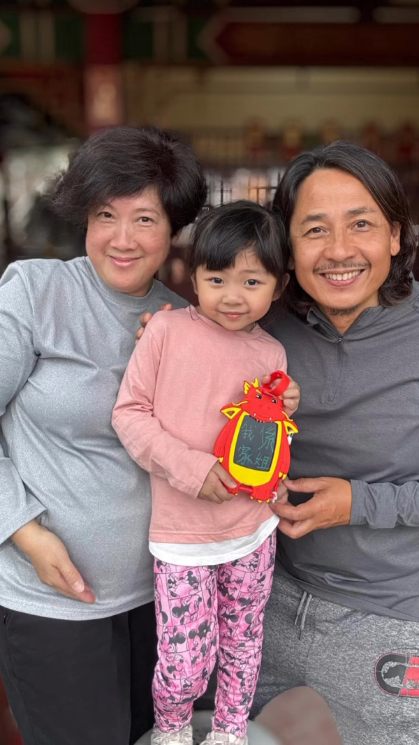 黃澤鋒老婆陳麗麗回應「58歲超高齡產婦」質疑 首揭去年小產浴缸失血4公升