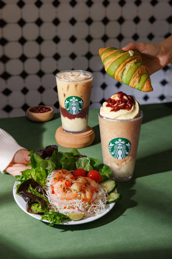 Starbucks星巴克全新紅豆杏仁奶咖啡！期間限定新品 加入香港經典懷舊風味
