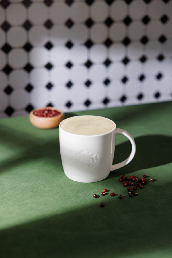 Starbucks星巴克全新紅豆杏仁奶咖啡！期間限定新品 加入香港經典懷舊風味