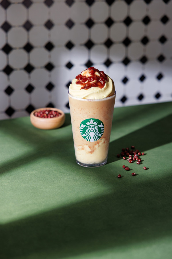 Starbucks星巴克全新紅豆杏仁奶咖啡！期間限定新品 加入香港經典懷舊風味