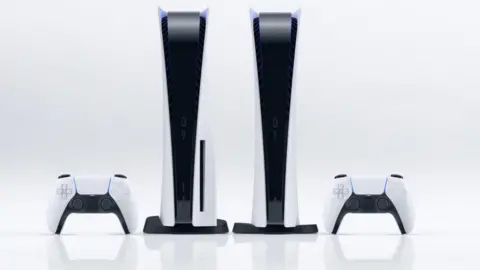 PlayStation 5隨時貴過Pro版？業界分析師預計Sony或將調整PS5售價至接近甚至超越Pro版本，遊戲亦可能同步加價。