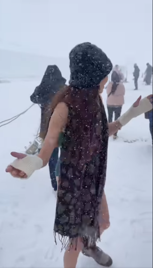 日本立山黑部零下6度兼暴雪 女星著比堅尼失溫險喪命 附正確衣著教學!