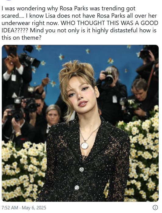 Lisa@BLACKPINK首次亮相Met Gala戰袍慘被批評！緊身衣一個細節遭狠批「對歷史人物不敬」！