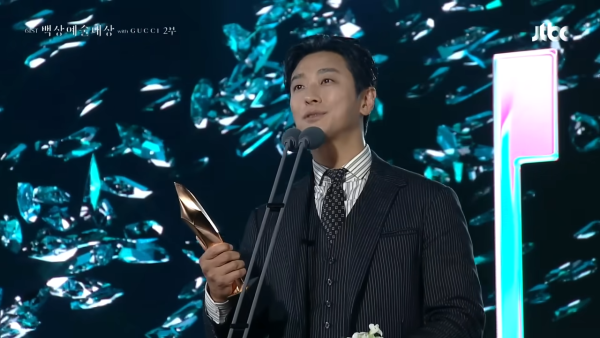 朱智勛獲封百想視帝（圖片來源：YouTube@@Baeksang）