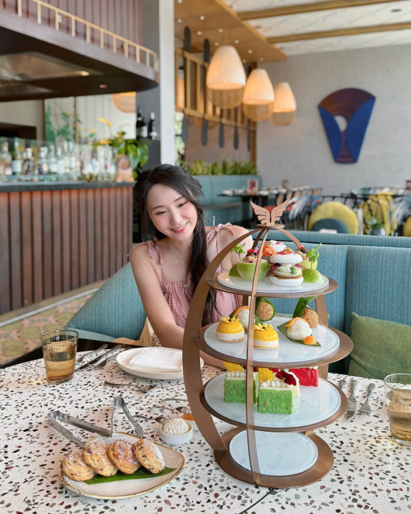 遊富國島入住性價比高度假村！陸浩明女友泳裝上陣瘋狂打卡 