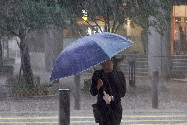 香港曾有「綠雨」暴雨警告信號？天文台解釋暴雨分級制