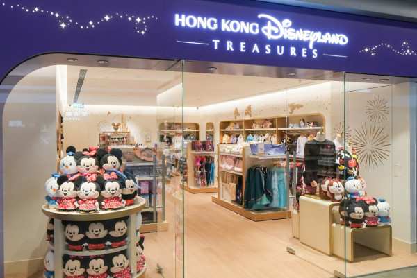 香港迪士尼樂園尋寶店開業！首間市區常駐商店！過百件經典+絕版款低至6折