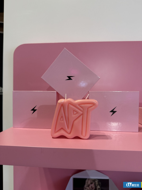 BLACKPINK@Rosé快閃限定店登場！入手專輯同款T恤/周邊精品/韓式自拍機