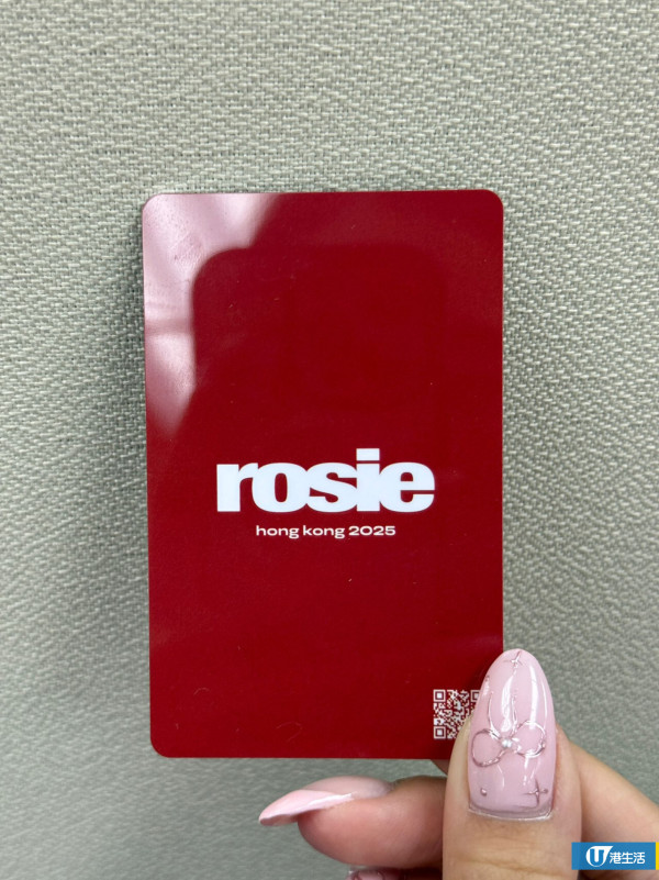 BLACKPINK@Rosé快閃限定店登場！入手專輯同款T恤/周邊精品/韓式自拍機