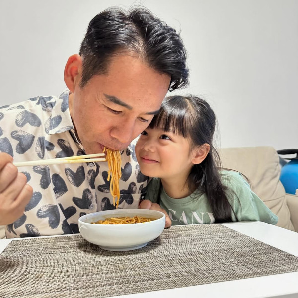 徐榮豪花7位數培育子女成材！9歲細女包包舞技超強曾到海外演出  17歲大仔成足球員
