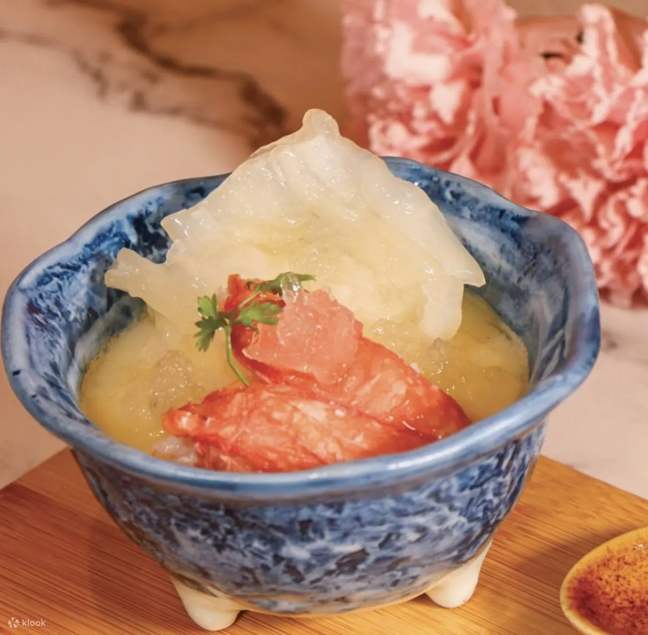 都會海逸酒店自助晚餐買二送一！任食蟹腳/燕窩/波士頓龍蝦！