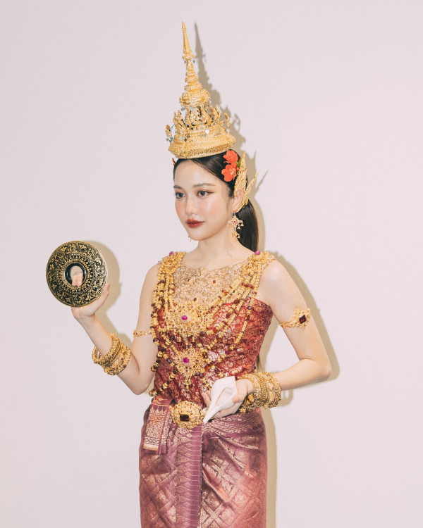 圖片來源：IG@srchafreen