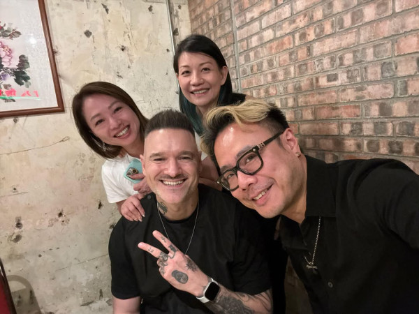 中年好聲音3｜黑馬選手占士丁丁背景大起底！來自英國曾於中國發展視香港為家