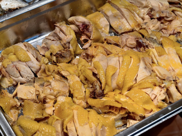 泰式兩餸飯觀塘第2分店開張 關注組力推！必食豬頸肉／海南雞／辣椒炒蜆