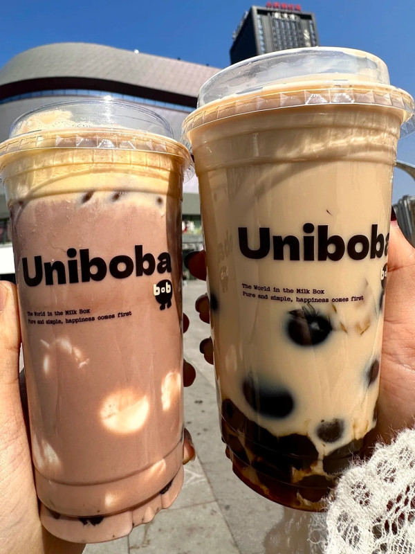 內地奶茶店Uniboba攻港，圖片來源︰小紅書@奶瓶吃不饱。