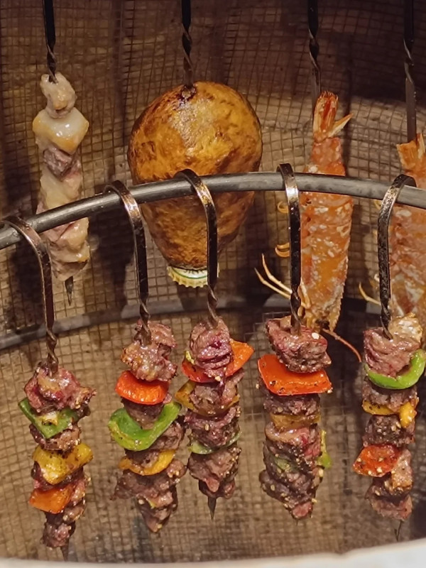 深圳皇崗必食牛腩牛雜煲!吊爐燒烤/無限續加配菜+砂鍋粥!