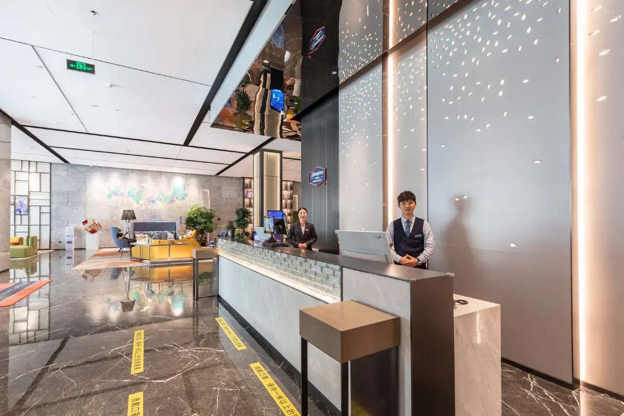 深圳羅湖酒店10間推薦！鄰近羅湖口岸/東門/萬象城 房價低至90蚊起！ 