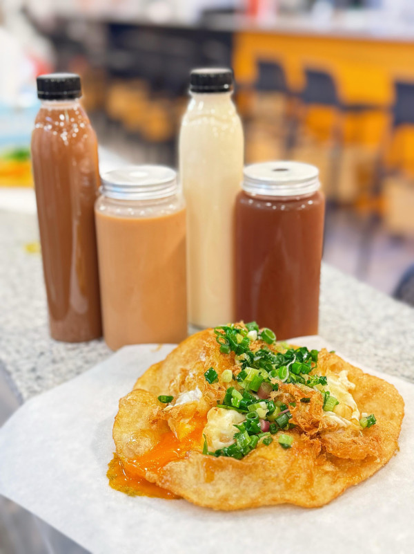 深水埗新開爆漿炸蛋蔥油餅！$29起任揀咸蛋黃／蜜蜂燒烤／香辣味