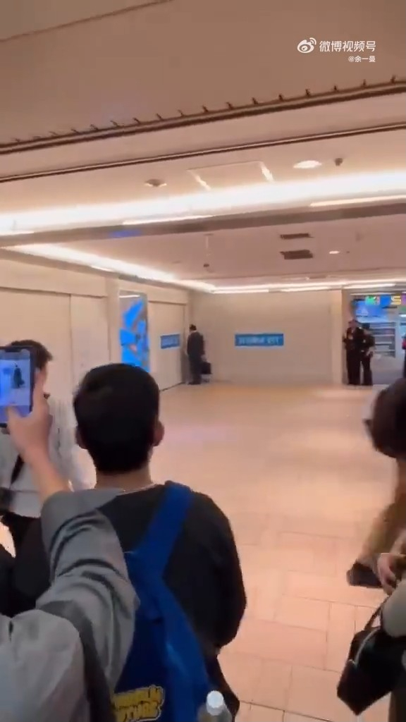 新宿情侶當眾作不當行為 震驚路過內地客：東京已經這樣了？ 