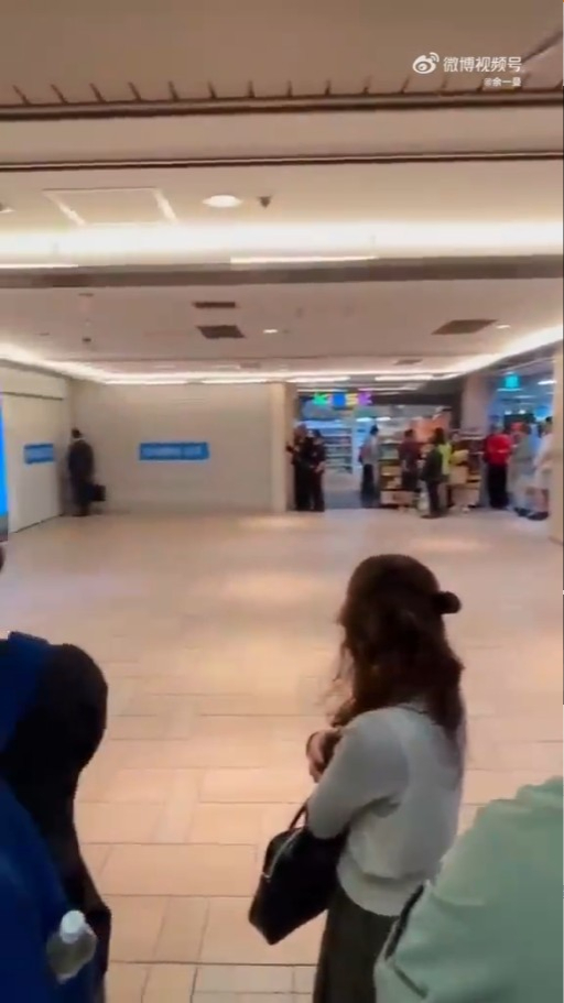 新宿情侶當眾作不當行為 震驚路過內地客：東京已經這樣了？ 