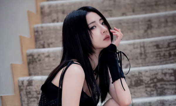 菊梓喬激罕性感解放上圍突然澎湃升級 全身透視極震撼！保錡留言惹哄動