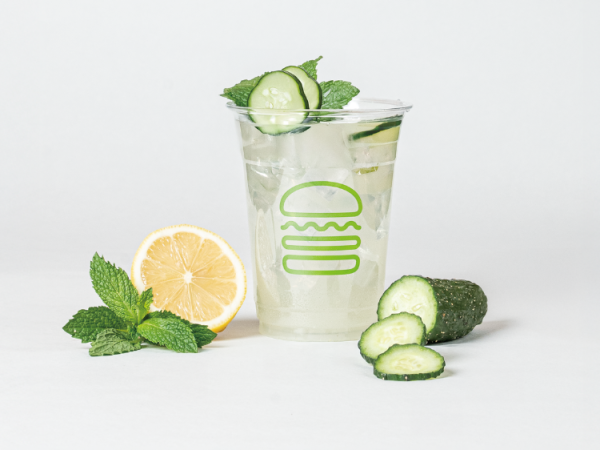Shake Shack七週年慶祝期間限定！首推檸檬水調酒＋德州燒烤風味、港式奶茶奶昔回歸