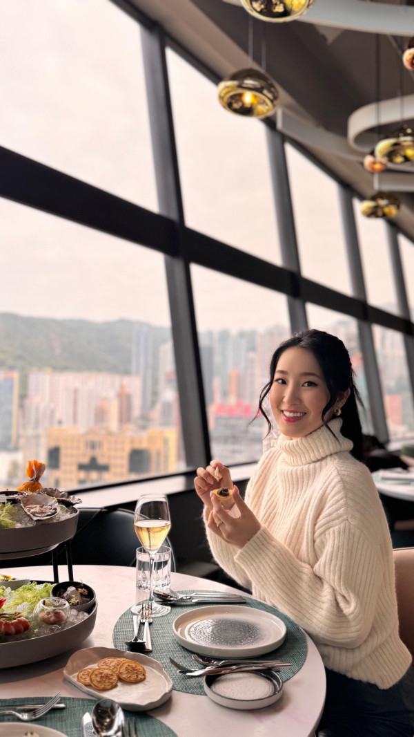 前TVB女藝人離巢後突然宣布訂婚喜訊！男友山頂浪漫求婚照曝光