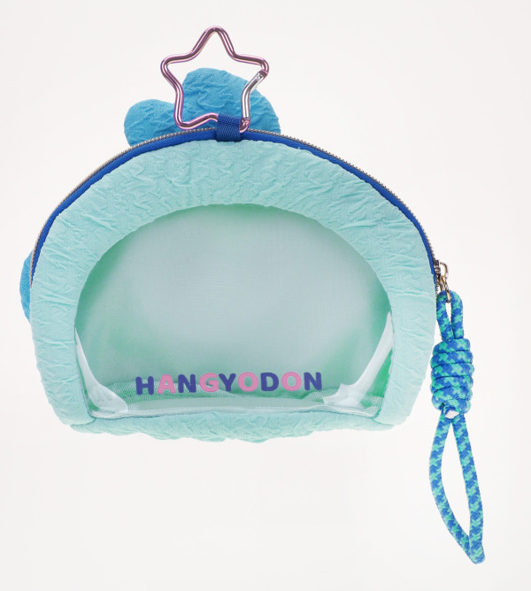Hangyodon 化妝袋300 x 420 x 130mm (預購價：$139)。