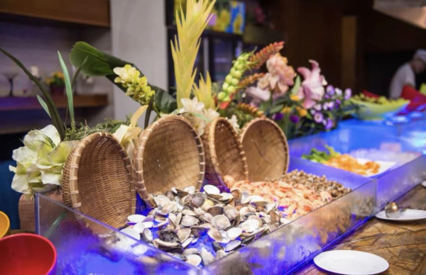 大灣區抵玩任食海鮮2天團 包唱K打麻雀 暢玩四星級酒店設施 價錢低至起！ 