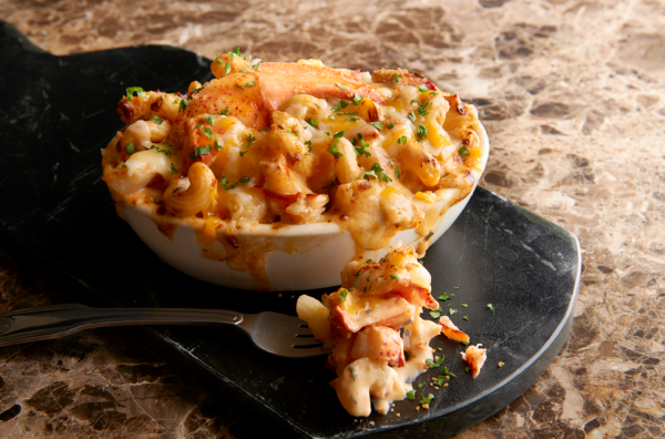 Morton's the Steakhouse斧頭扒雙人套餐回歸！維港夜景下歎巨型36安士斧頭扒