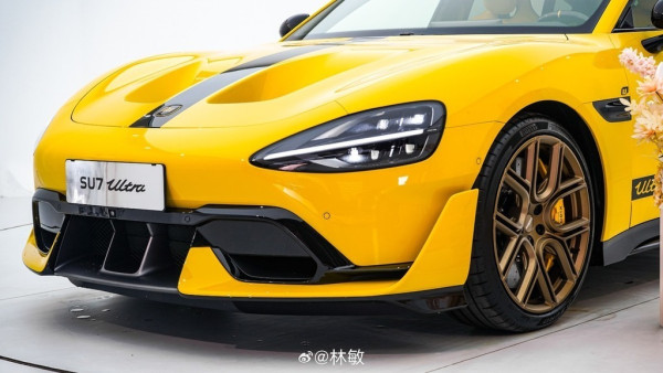 小米SU7 Ultra 一車頭組件淪為配飾？ 造價4萬元散熱效果成疑 引發退訂潮