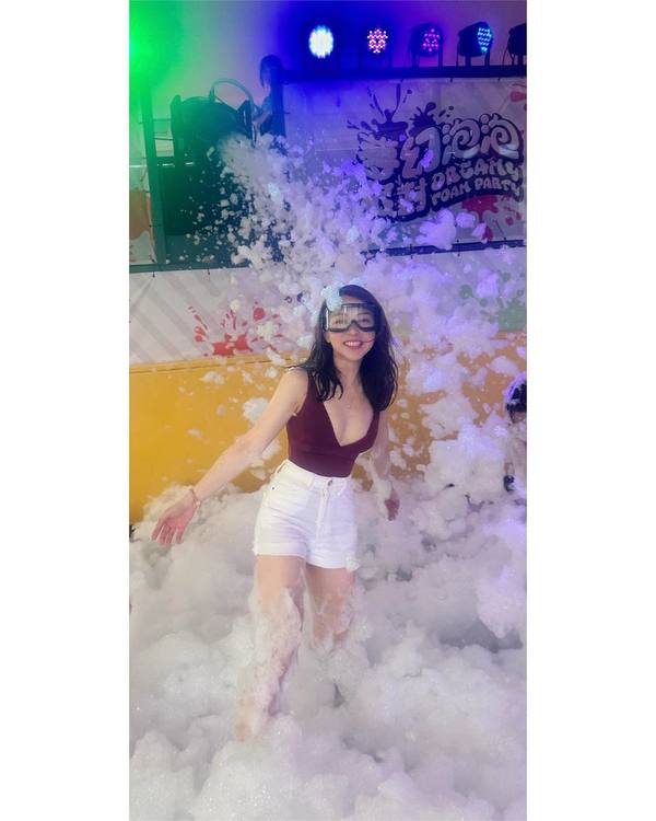 飛關東睇芝櫻祭富士山前打卡！前TVB主播李穎琳分享產後首個旅行 