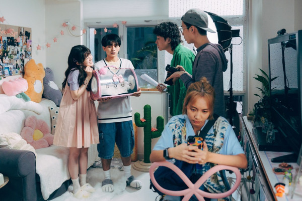 那一天我們會紅線上看 1-15集ViuTV劇情全劇透+演員陣容強勁！每集預告持續更新