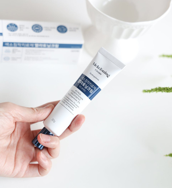 韓國藥局必買｜1. Dapharm Mela Toning Cream褪黑色素祛斑膏