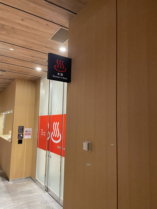 台灣旅客呻香港睇戲貴 稱等同兩天伙食費 網民反擊：因為你選了這間！ 