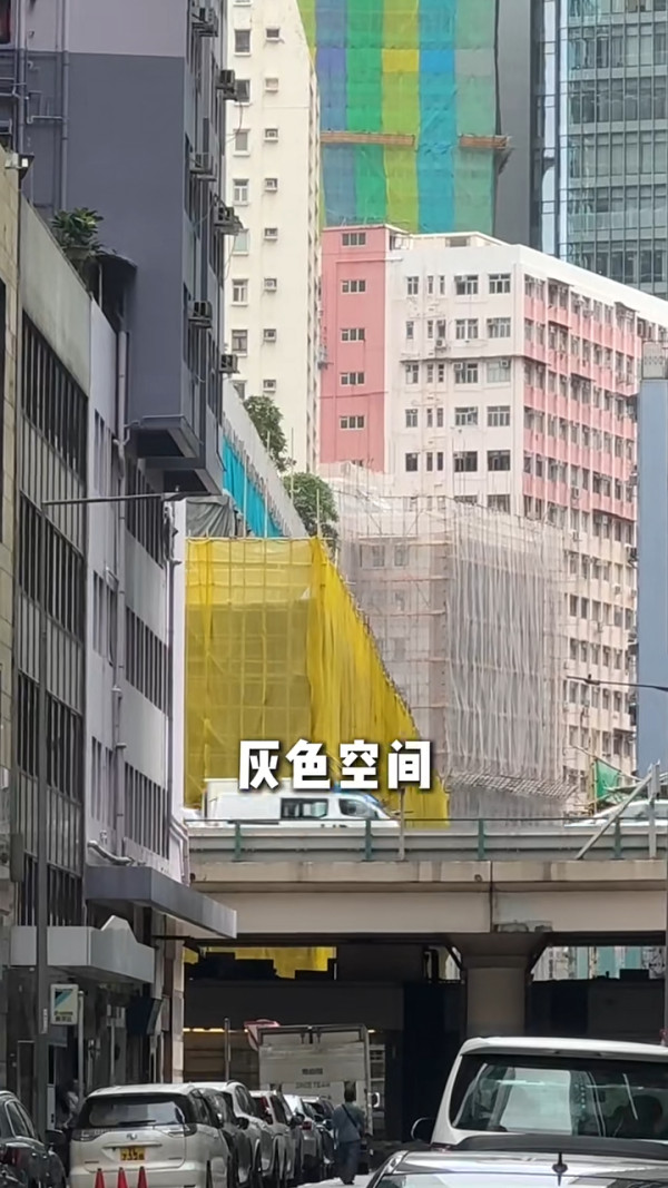 內地客遊港搭的士因1事被收多00 司機駕車離去且不承認 提醒旅客注意「消費陷阱」 