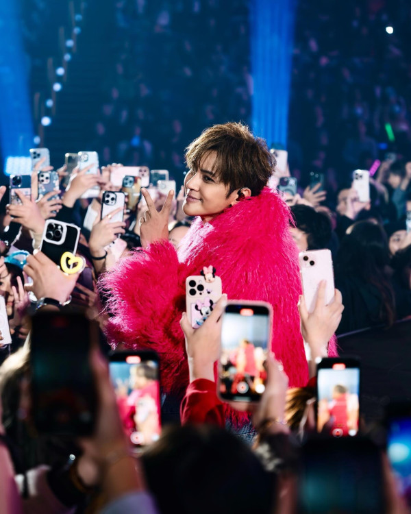 來源︰IG@showlo