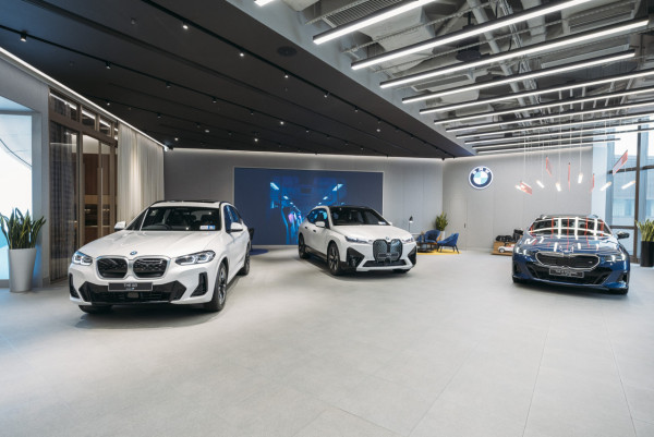 BMW 及 MINI 全新陳列室 Retail.Next 概念登陸灣仔合和中心