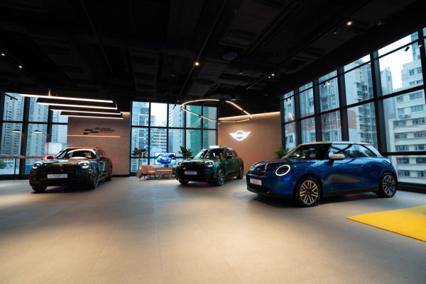 BMW 及 MINI 全新陳列室 Retail.Next 概念登陸灣仔合和中心