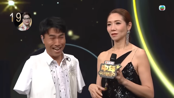 中年好聲音3｜肥媽哭成淚人「哥哥返咗嚟」 車婉婉台上3秒忍笑表情再遭瘋傳