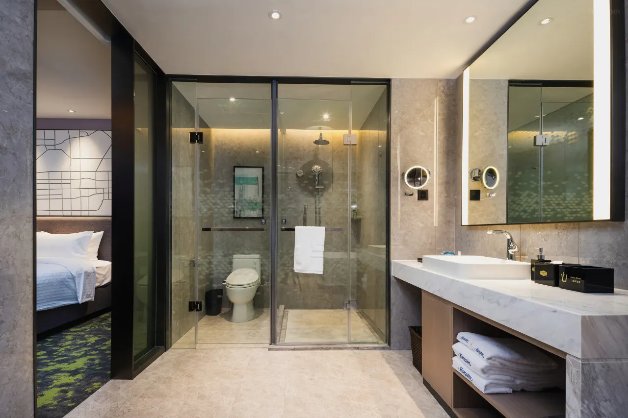 深圳東門希爾頓歡朋酒店（圖片來源：Trip.com）