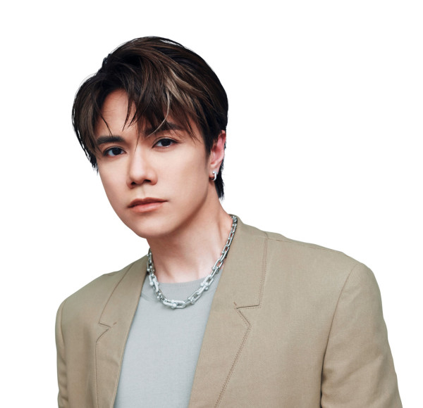 2018 年，張敬軒首度和容祖兒推出合唱歌《Make a Beat》代言 Shake Shake 薯條和麥樂雞 Dip 醬，以強勁節拍帶出Shake & Dip 的樂趣。