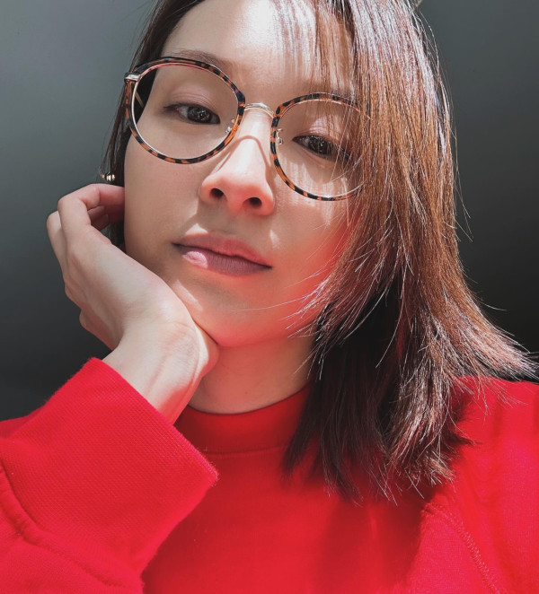 李佳芯離巢後引發搶人爭奪戰！傳3大巨頭公司開出呢個天價 惟1原因遲遲未落筆簽約？