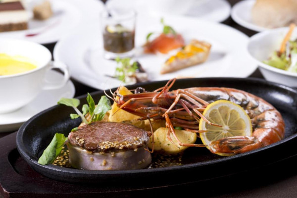 Agoda 20週年限時優惠酒店預訂低至4折！日韓台泰住宿推介 交通方便/購物旺區/靚景SPA 