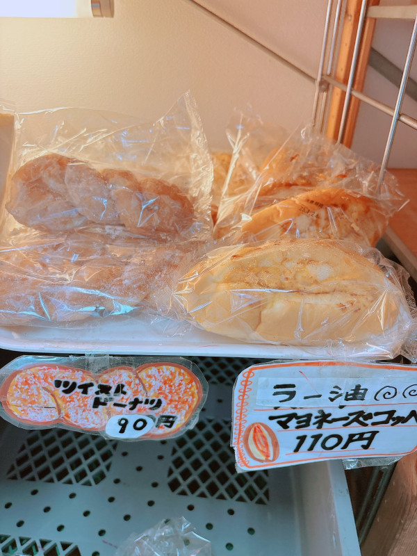 東京麵包店推190yen裝到飽放題 日夫婦1策略成功帶走17個戰利品！ 