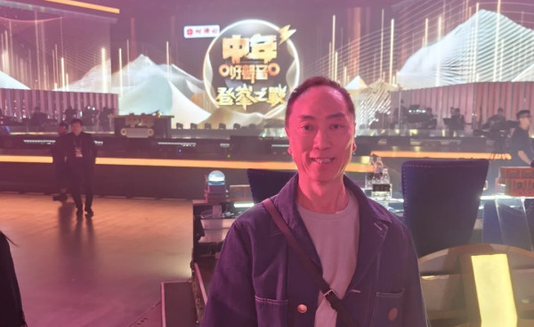 前港姐冠軍富商老公望參加《中年好聲音4》70歲踏足娛圈：人老唔緊要！