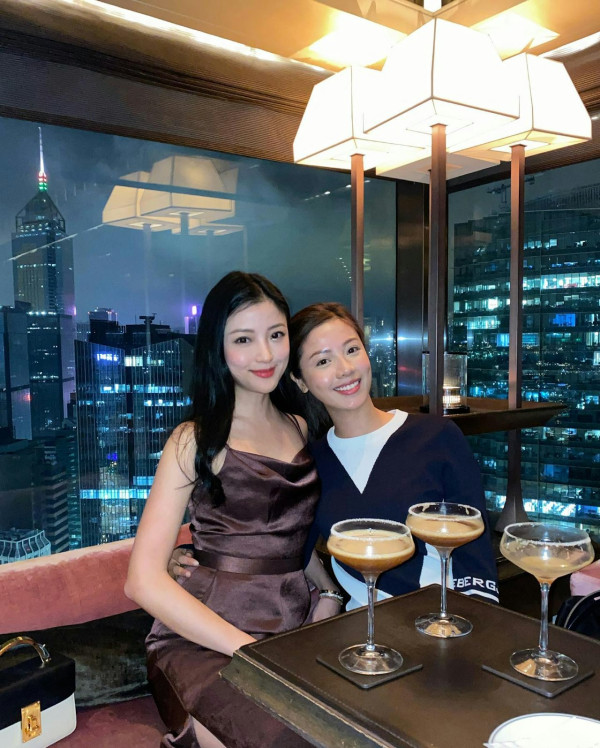 前港姐伍樂怡轉型投資科技參與逾億港元項目！猛料背景人脈超廣閨密位位大有來頭！
